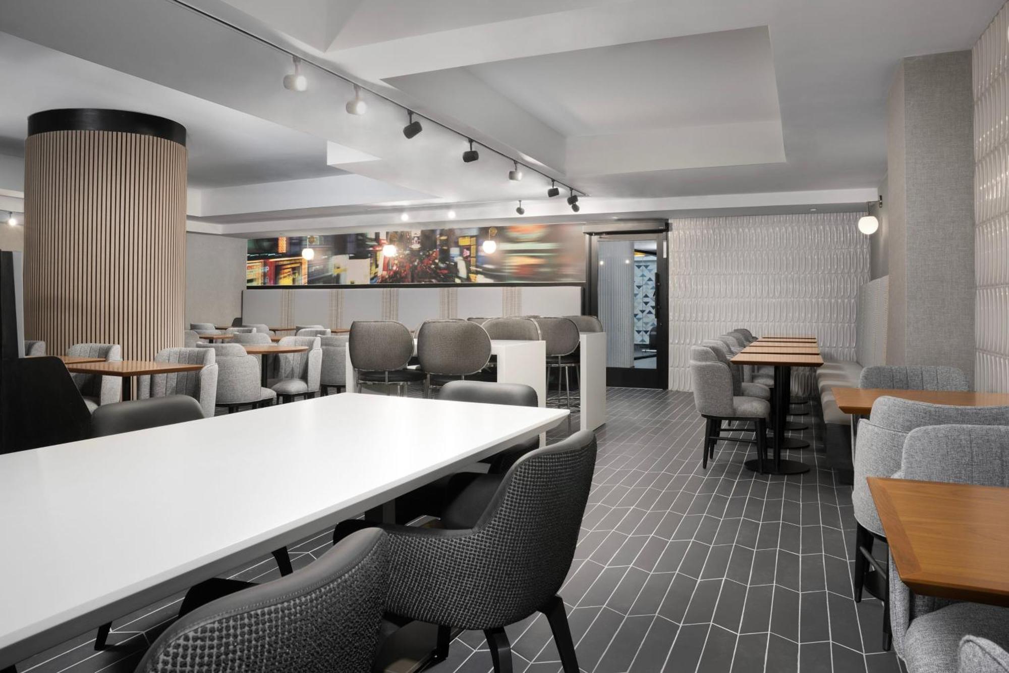 Springhill Suites By Marriott New York Manhattan Times Square Εξωτερικό φωτογραφία