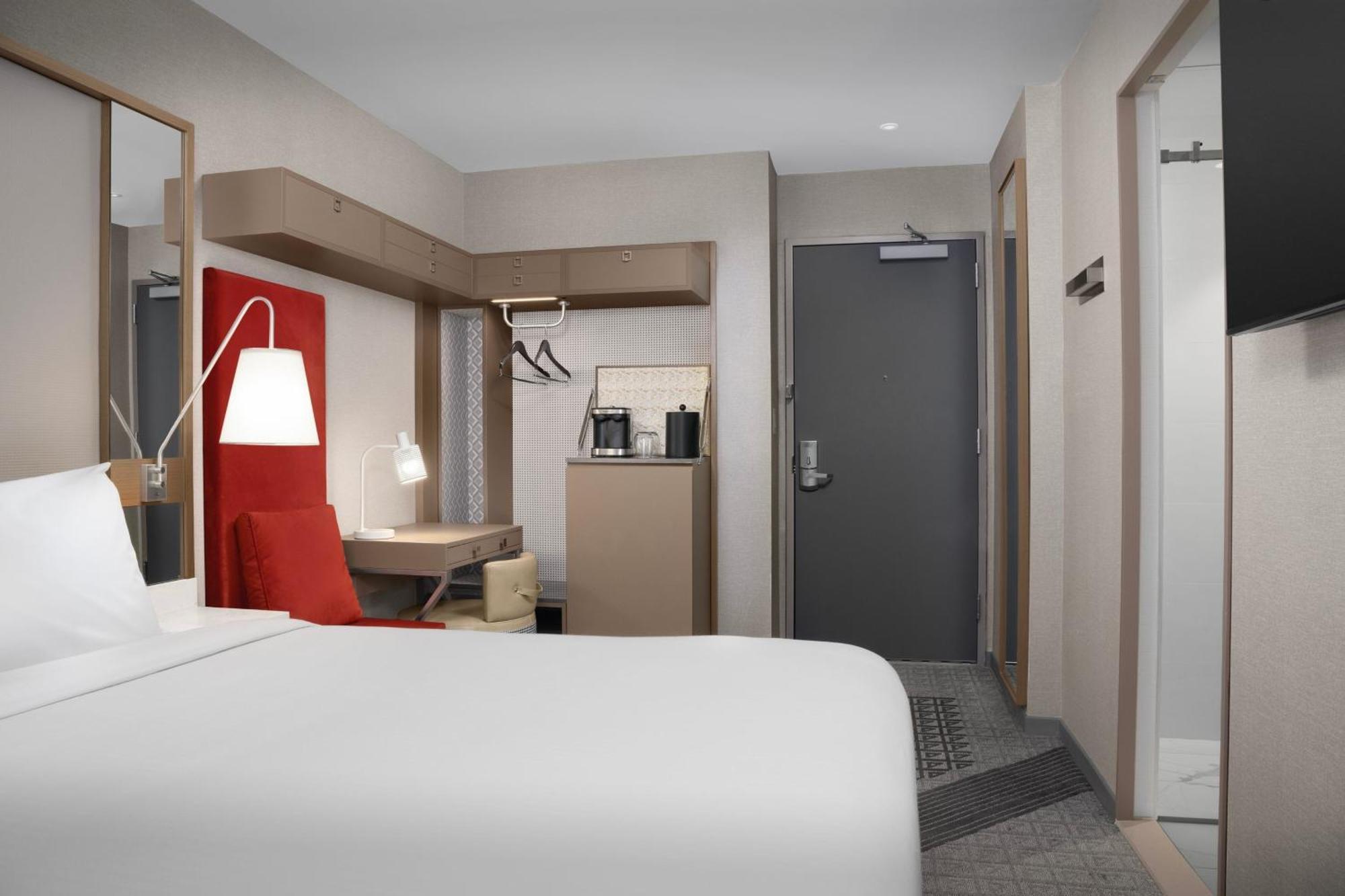 Springhill Suites By Marriott New York Manhattan Times Square Εξωτερικό φωτογραφία